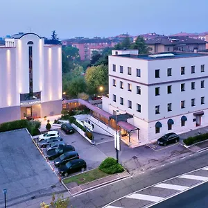 3* فندق جاردينيا