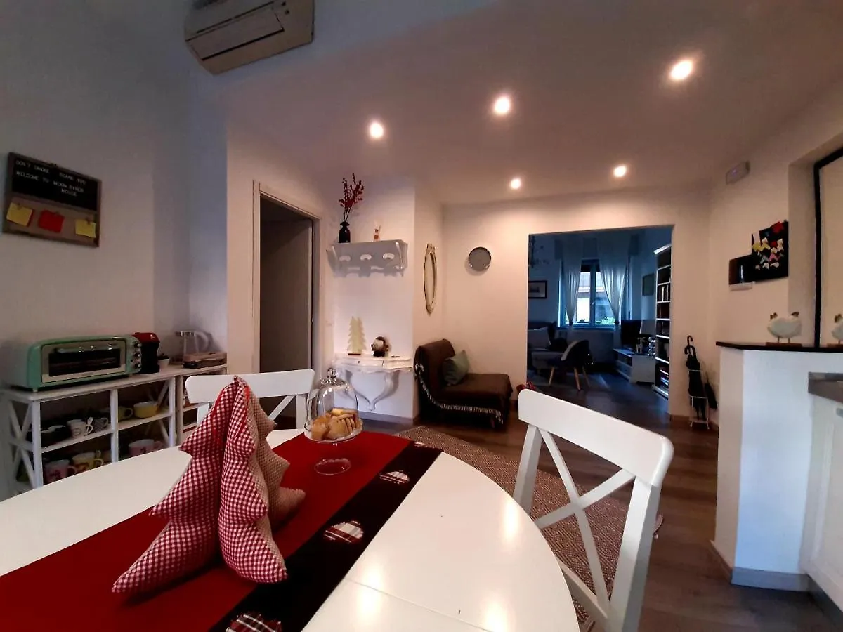 Moon River House Apartment Verona