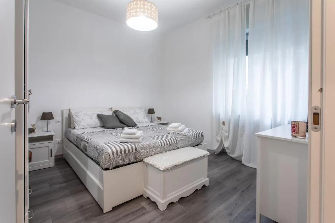 Moon River House Διαμέρισμα Βερόνα