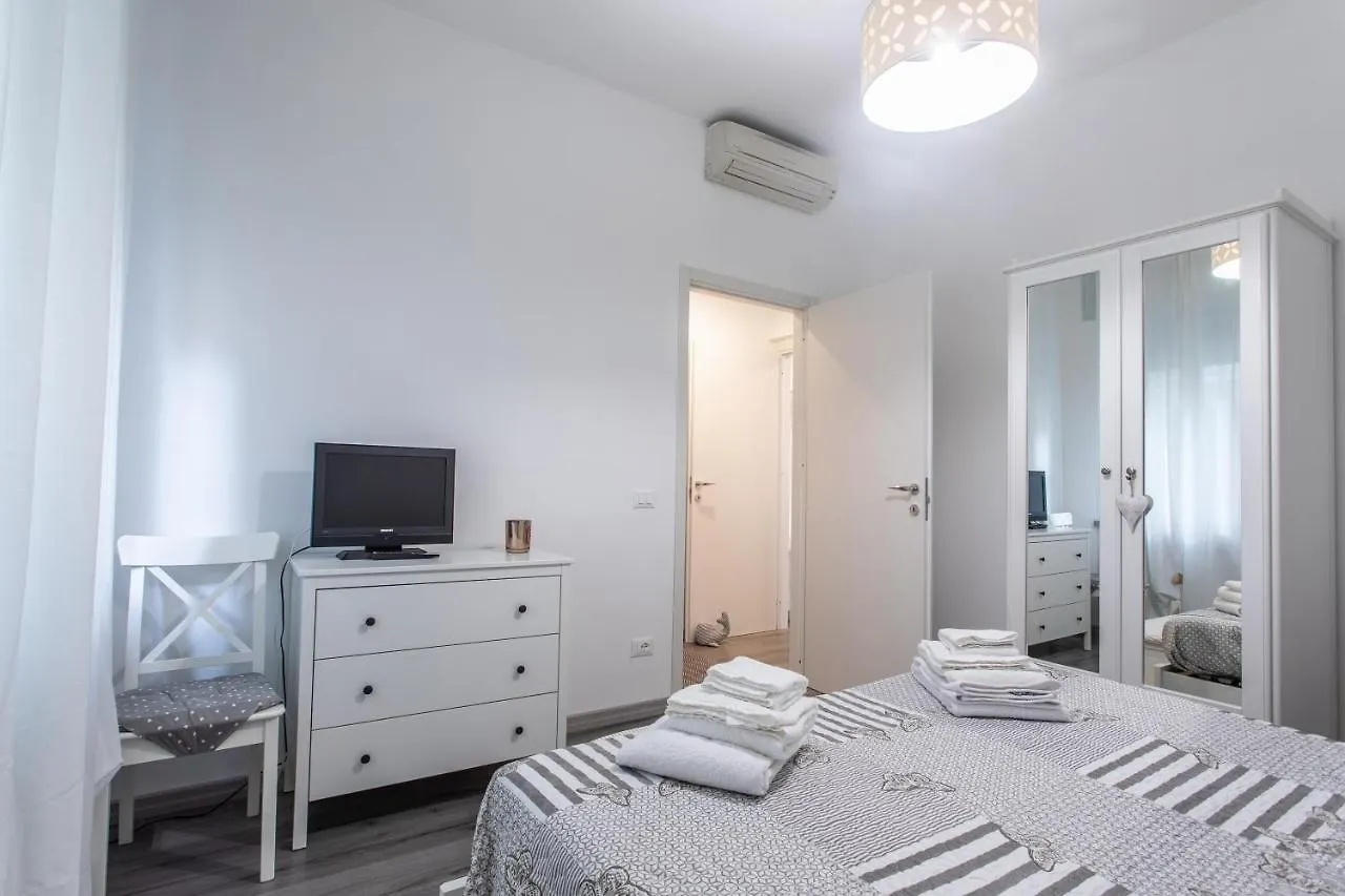 Moon River House Apartment Verona